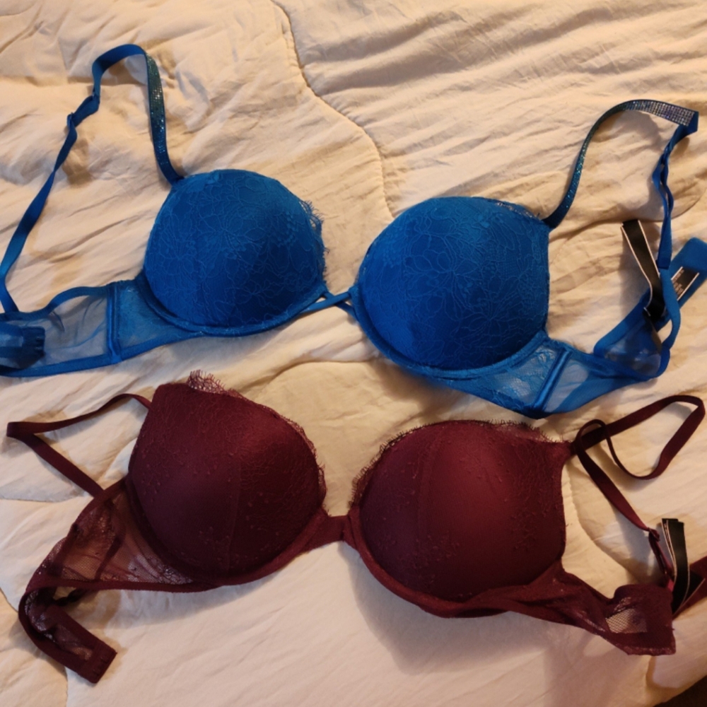 Victoria's secret bombshell bra